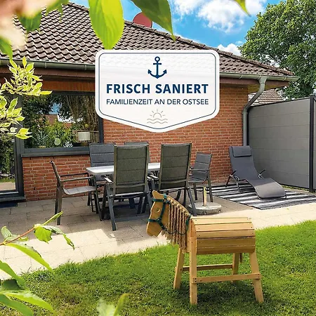 Kellenquartier - Anker 8 - Frisch Sanierte Dhh, 3sz Und Garten Kellenhusen